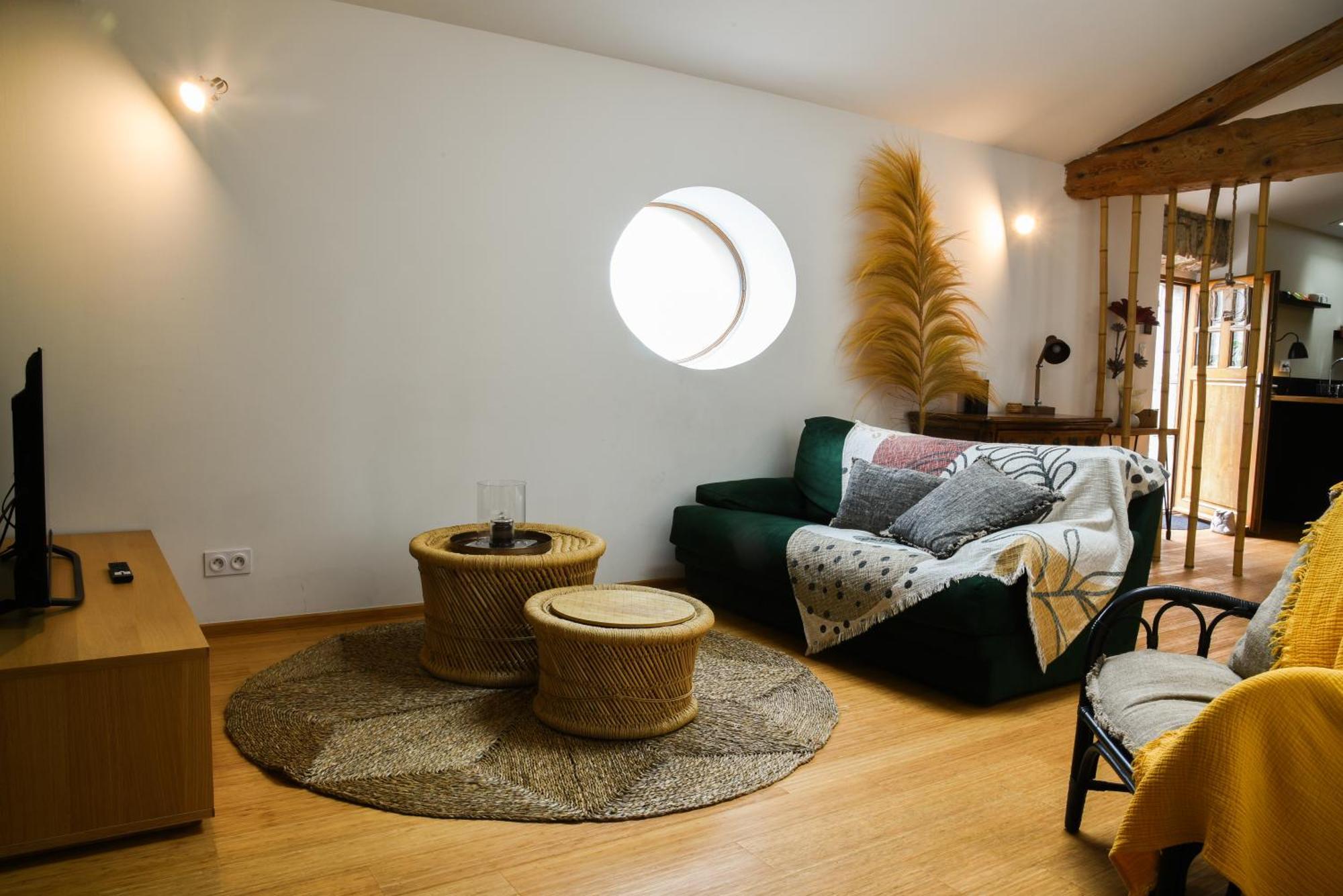 De L'autre Jardin Appartement *